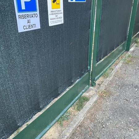 アパート Casa Maddalena Casal Fiumanese